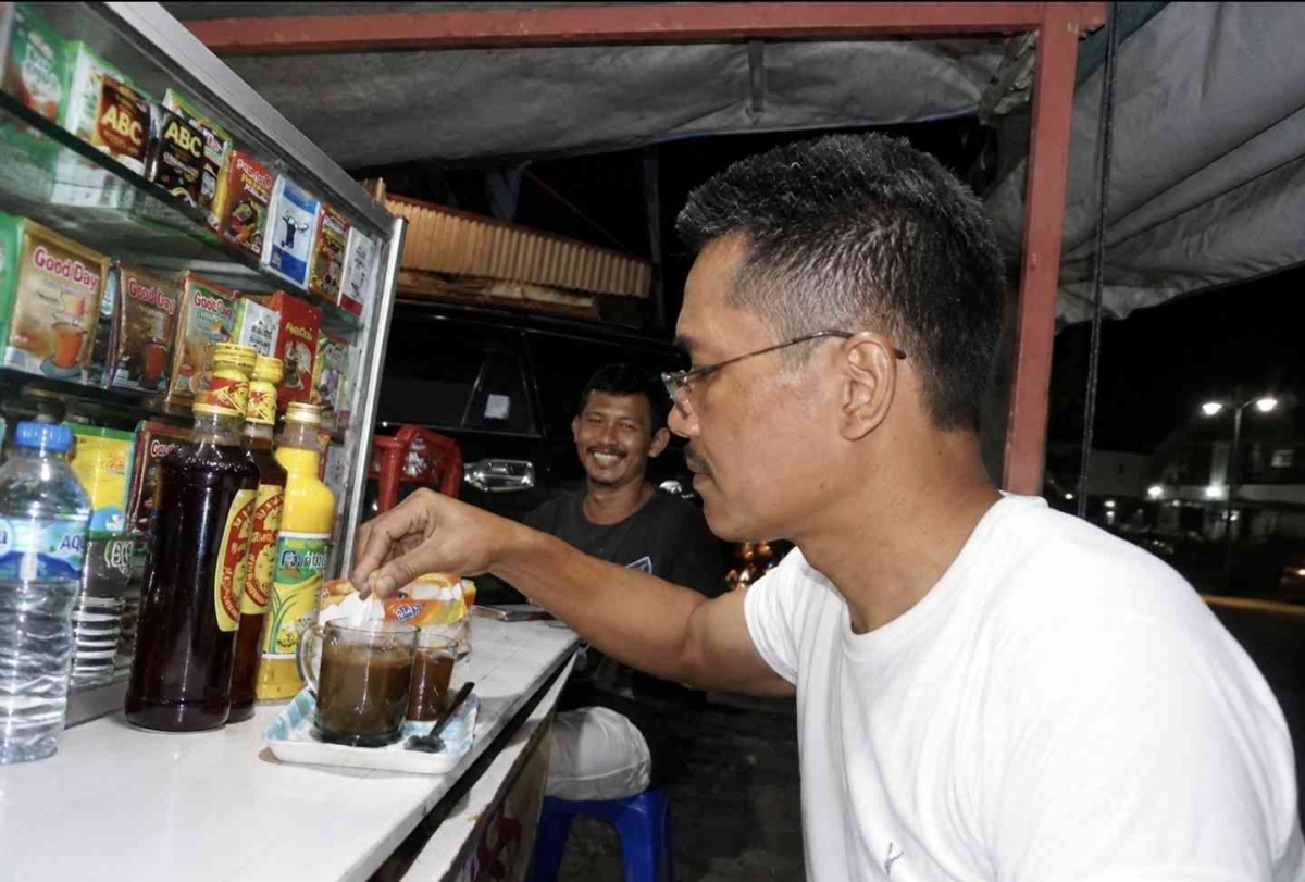 Warung Kopi di Jalan Ir Juanda: Saingan Rival Saat Citimall Datang